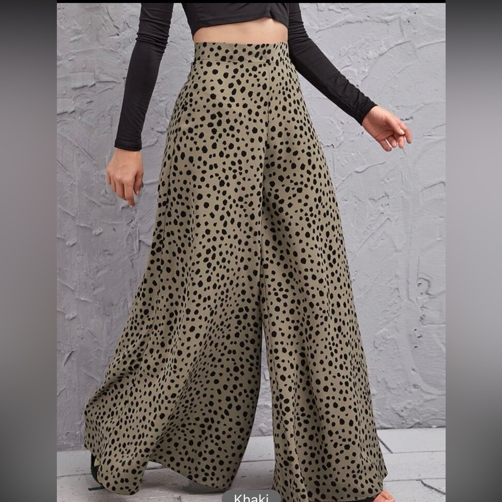 Cute cheetah pants